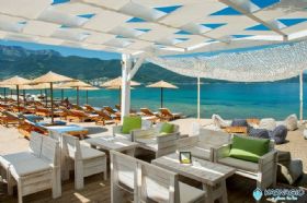 Karnagio Beach Cafe Bar